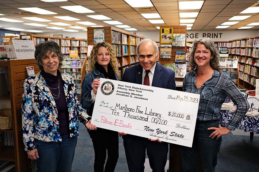 Assemblyman Jonathan Jacobson secured a $10,000 grant for the Marlboro Free Library. Pictured (l. – r.) President of the Board of Trustees Denise Garofalo, Library Director Christina Jennerich, Assemblyman Jacobson and Trustee Vice President Kelli Kavanaugh.